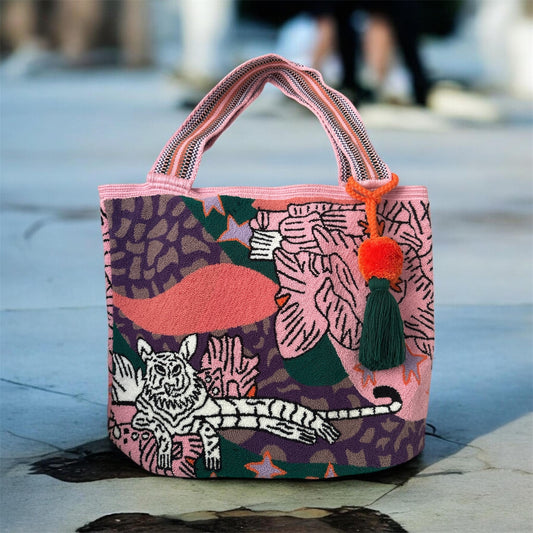 THE PINK SAFARI
