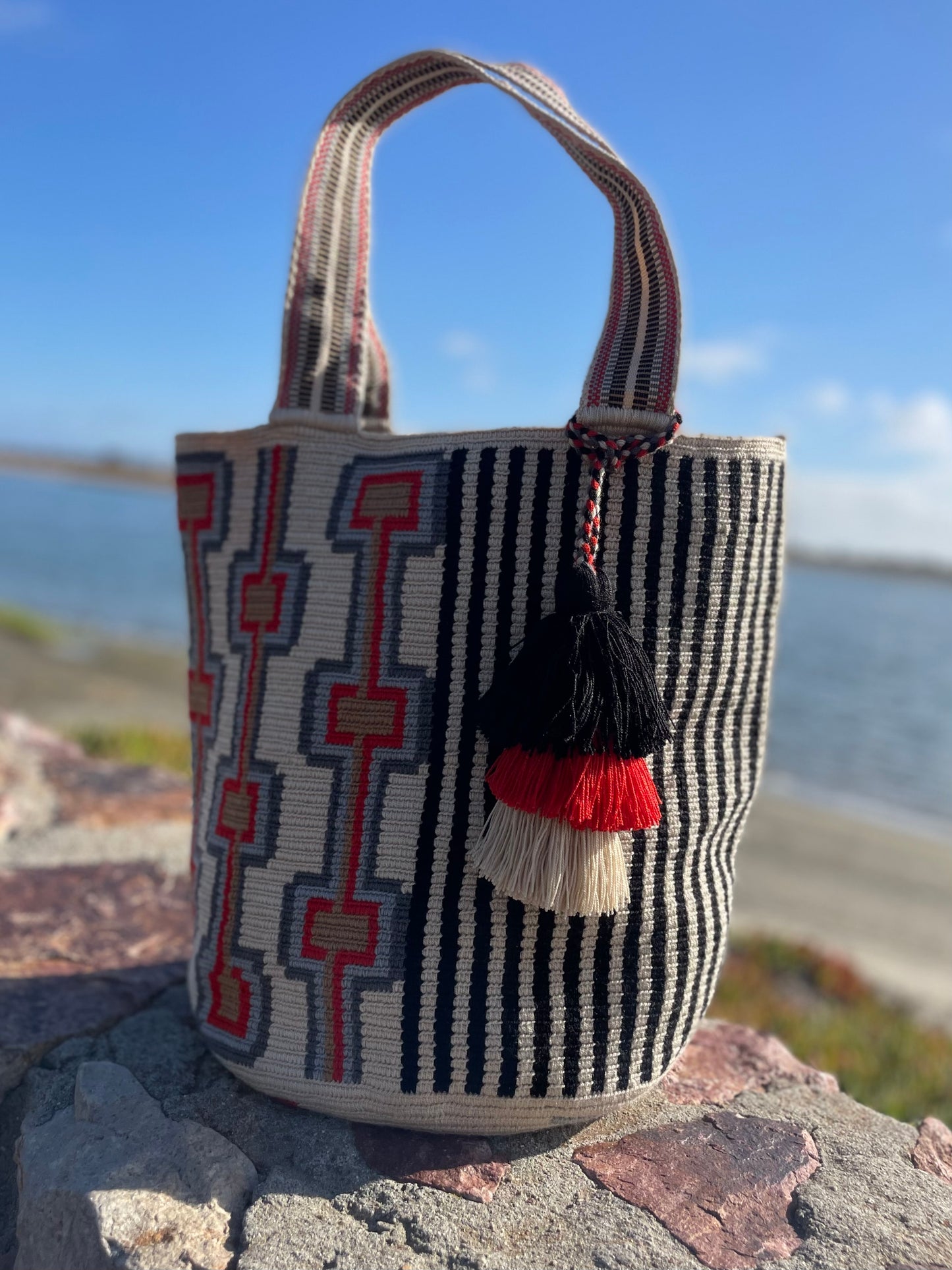 WAYUU TOTE