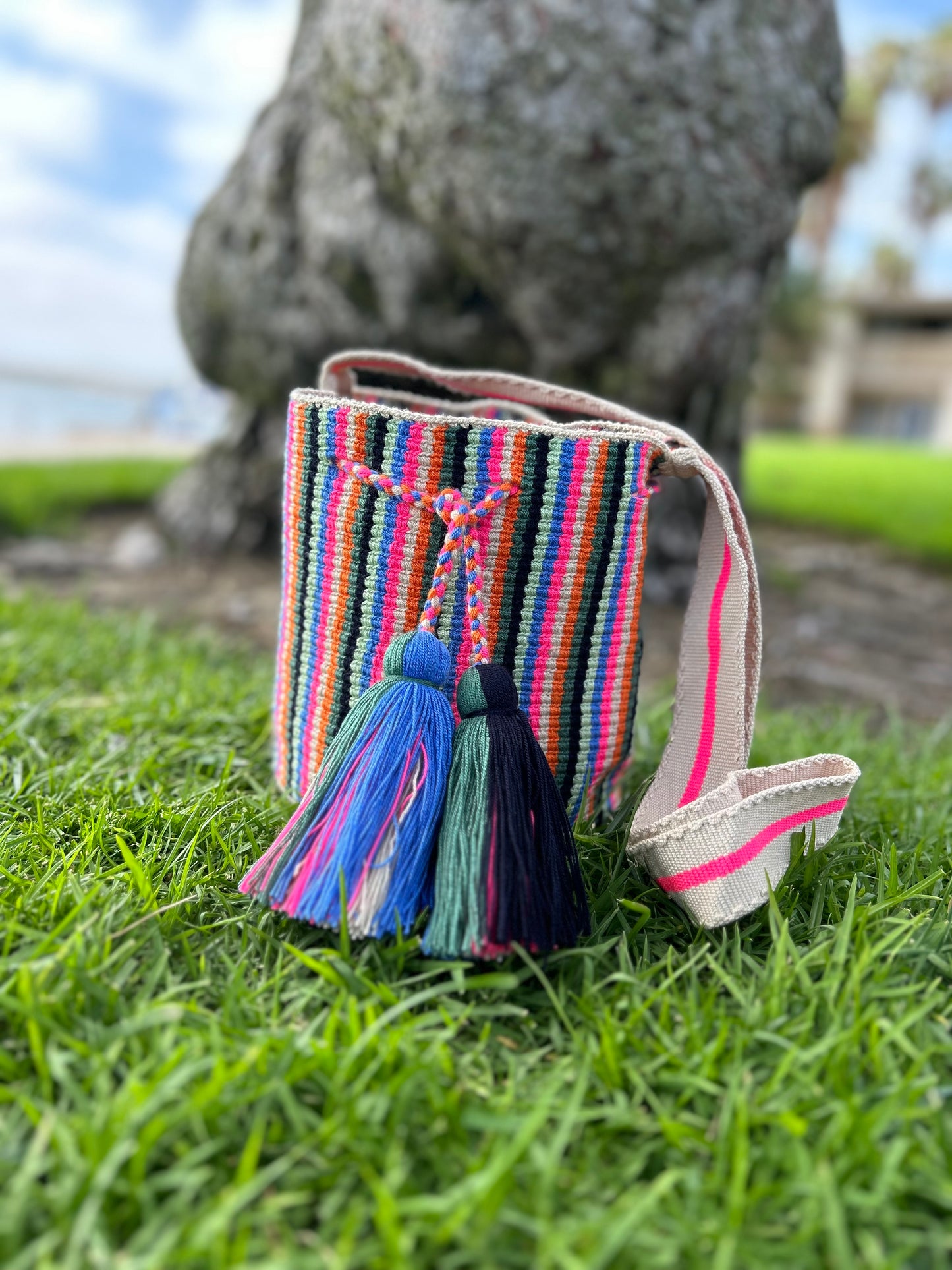 WAYUU MEDIUM BAG