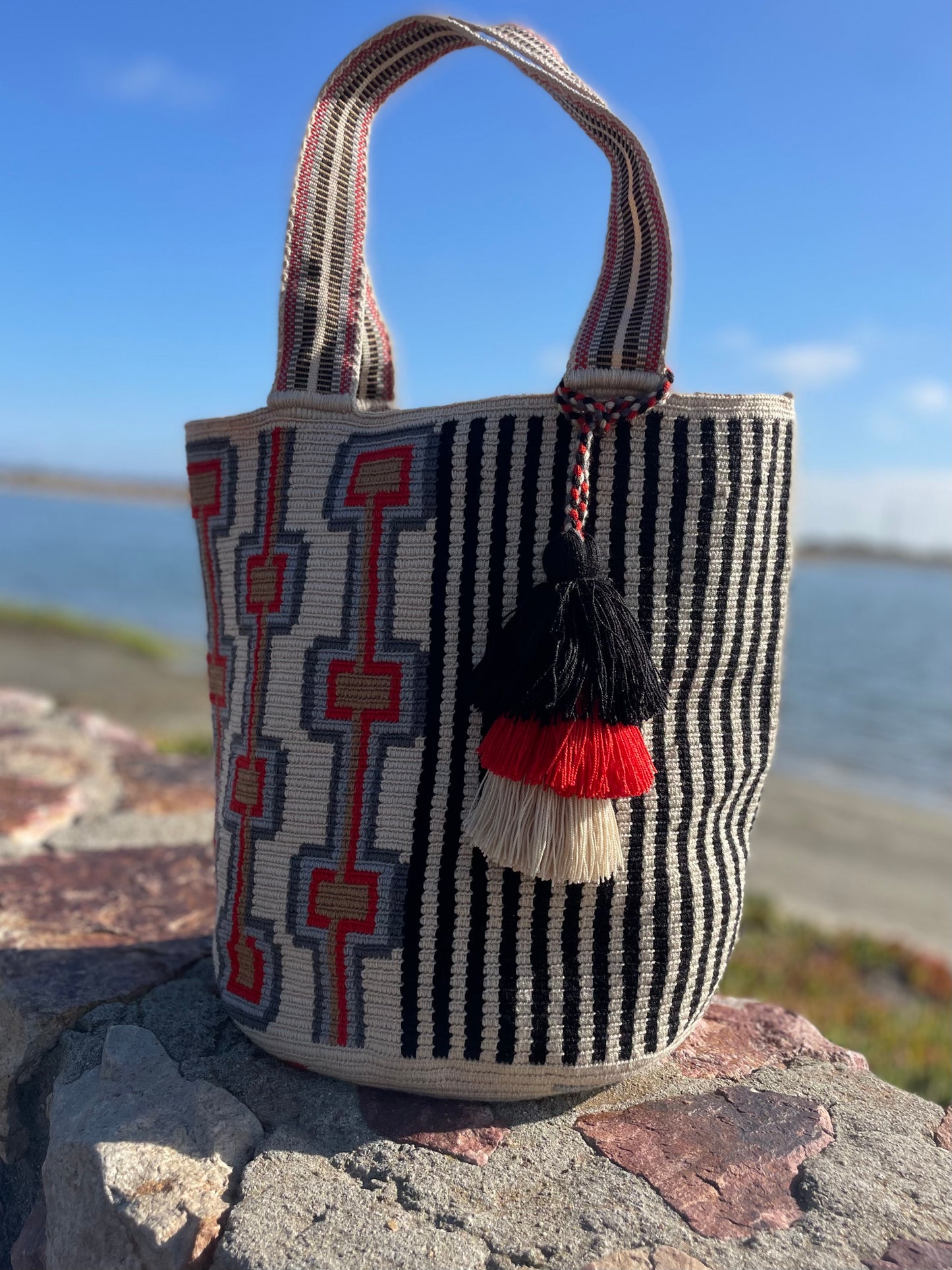 WAYUU TOTE