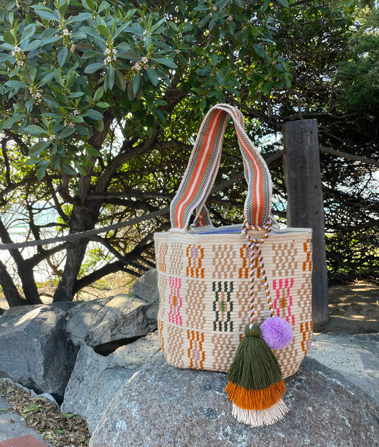 MEDIUM WAYUU TOTE